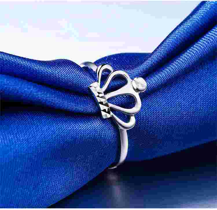 捡到一个白金戒指,怎么辨别是真的,捡了一个白金戒指怎么辨认-第1张图片-翡翠网