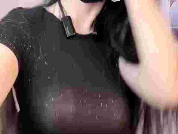 抖音晨曦姐姐视频从哪看出,抖音晨曦姐姐视频从哪看出是真的-第1张图片-翡翠网 抖音晨曦姐姐视频从哪看出,抖音晨曦姐姐视频从哪看出是真的-第1张图片-翡翠网