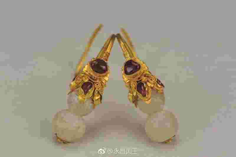 消失的金耳环,知乎消失的耳环-第1张图片-翡翠网