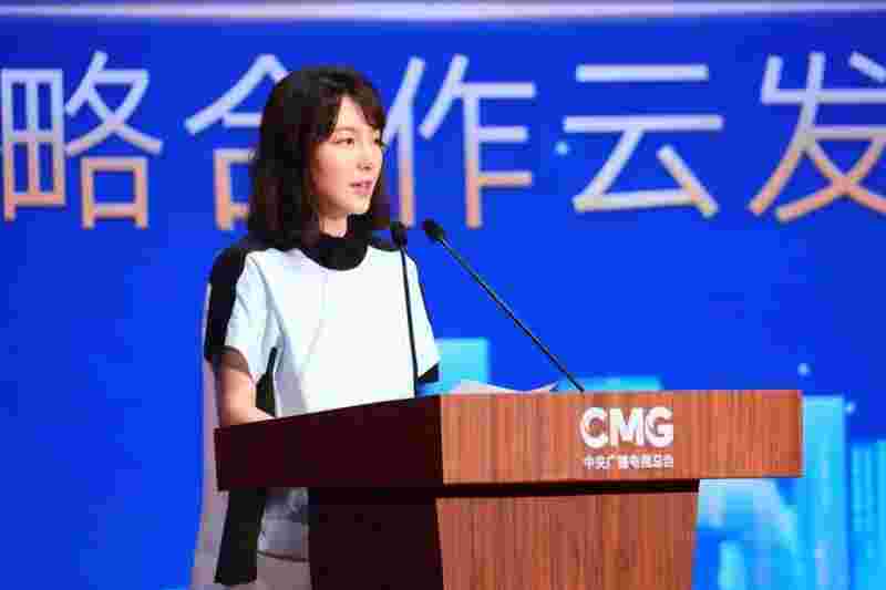 抖音张楠爷爷抖音张楠年龄哪一年出生-第1张图片-翡翠网