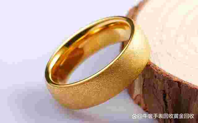 6克左右的金戒指黄金图片,6克黄金戒指多少钱一个-第2张图片-翡翠网 6克左右的金戒指黄金图片,6克黄金戒指多少钱一个-第2张图片-翡翠网