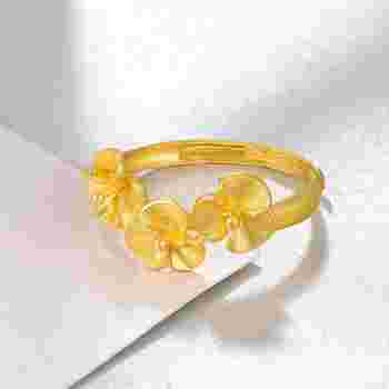 老凤祥黄金戒指女款图片及价格老凤祥黄金戒指女款-第1张图片-翡翠网 老凤祥黄金戒指女款图片及价格老凤祥黄金戒指女款-第1张图片-翡翠网