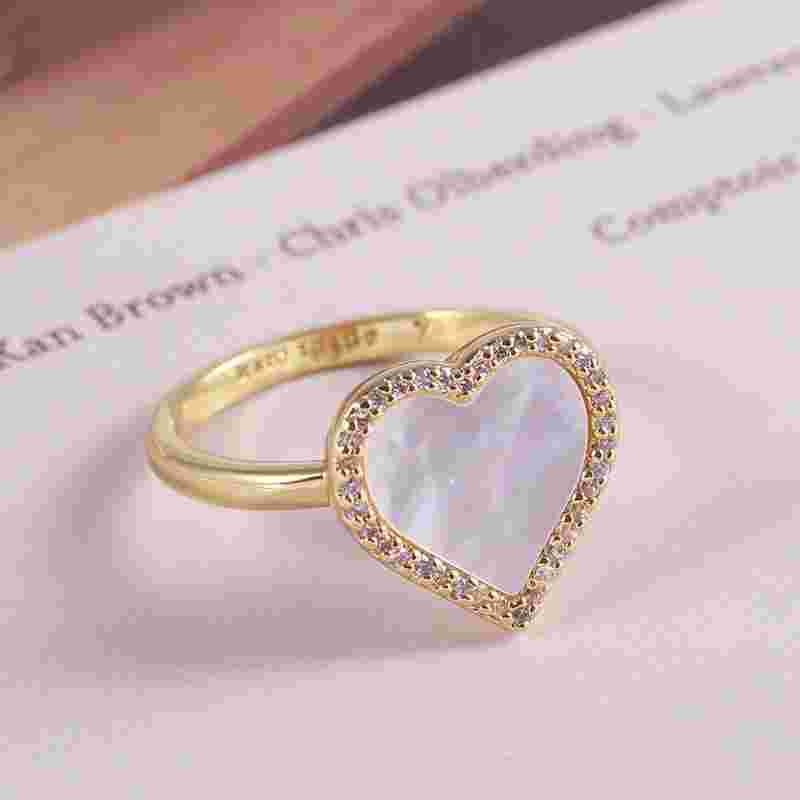 一般婚戒多少钱合适正常婚戒多少钱-第1张图片-翡翠网 一般婚戒多少钱合适正常婚戒多少钱-第1张图片-翡翠网