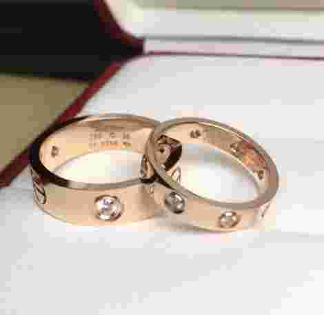 卡地亚30分钻戒大概多少钱的简单介绍-第1张图片-翡翠网 卡地亚30分钻戒大概多少钱的简单介绍-第1张图片-翡翠网