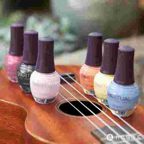 莎芭瑞,莎芭瑞娜大衣-第1张图片-翡翠网 莎芭瑞,莎芭瑞娜大衣-第1张图片-翡翠网