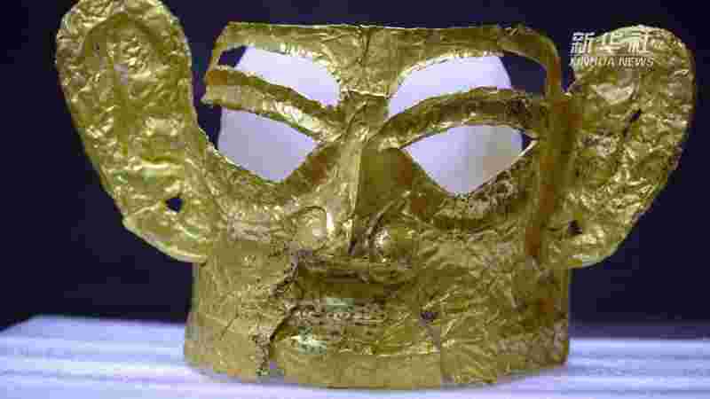 黄金面具在线完整版免费观看黄金面具-第2张图片-翡翠网