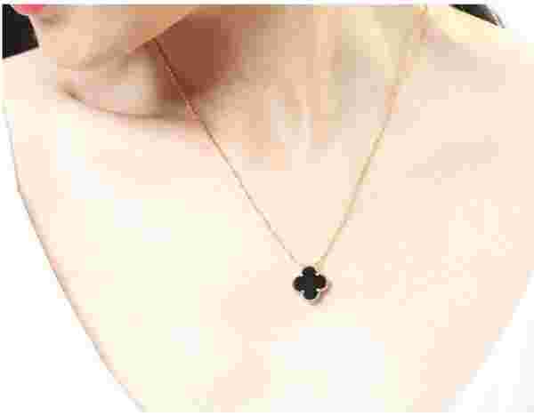 项链什么牌子比较好男生,项链什么牌子比较好-第2张图片-翡翠网