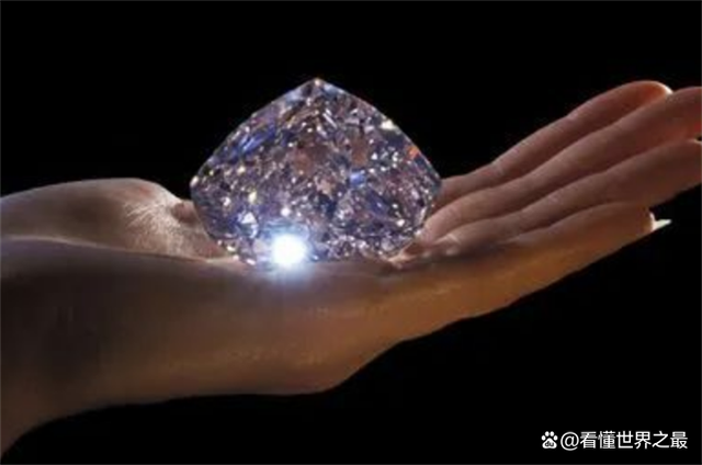 世界上最大的钻石有多少克拉世界上最大的钻石有多少克拉呢-第1张图片-翡翠网