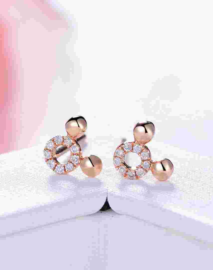 18k金钻石耳钉,18k金钻石耳钉好不好-第2张图片-翡翠网