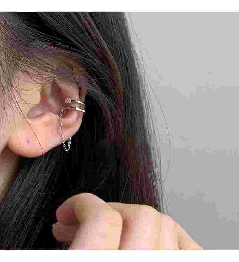 一排耳洞的女人,一排耳洞的女人好不好-第2张图片-翡翠网 一排耳洞的女人,一排耳洞的女人好不好-第2张图片-翡翠网