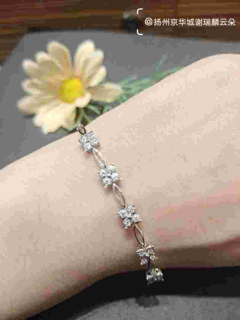 新款钻石手链图片及价格,新款钻石手链图片-第1张图片-翡翠网