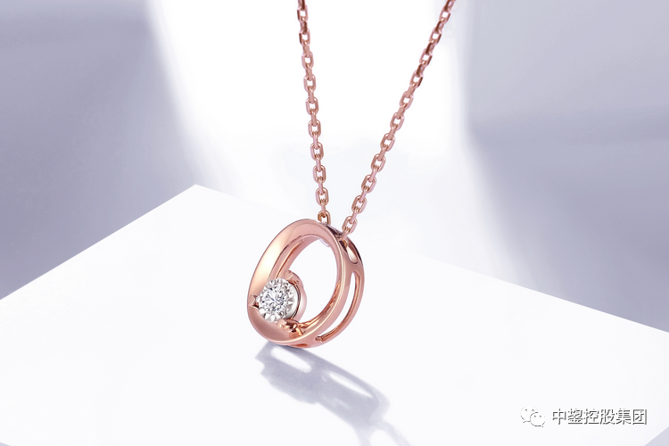 18k金多少钱一克老凤祥18k金多少钱一克-第1张图片-翡翠网 18k金多少钱一克老凤祥18k金多少钱一克-第1张图片-翡翠网