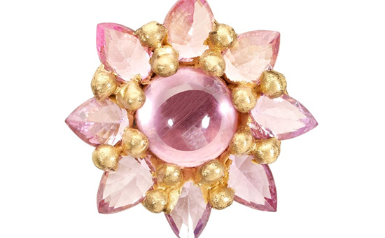 盎然生机绽放的春日 Polly Wales 推出 Daisy 系列-第3张图片-翡翠网 盎然生机绽放的春日 Polly Wales 推出 Daisy 系列-第3张图片-翡翠网