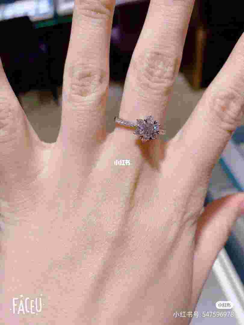 周大福钻戒图片2022新款图片,周大福钻戒图片2022新款图片大全-第1张图片-翡翠网 周大福钻戒图片2022新款图片,周大福钻戒图片2022新款图片大全-第1张图片-翡翠网