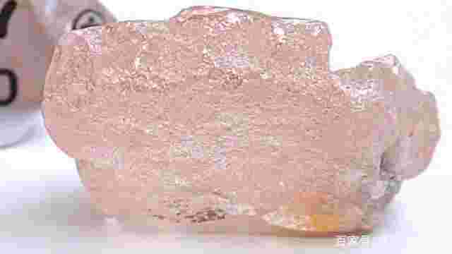 真正的钻石原石图片真正的钻石原石图片欣赏-第2张图片-翡翠网 真正的钻石原石图片真正的钻石原石图片欣赏-第2张图片-翡翠网