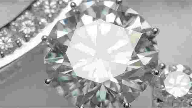 为什么钻石比黄金贵为什么钻石值钱-第1张图片-翡翠网 为什么钻石比黄金贵为什么钻石值钱-第1张图片-翡翠网