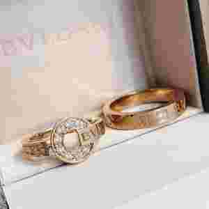 bvlgari戒指价格怎么知道真假?bvlgari戒指价格图片大全-第1张图片-翡翠网 bvlgari戒指价格怎么知道真假?bvlgari戒指价格图片大全-第1张图片-翡翠网