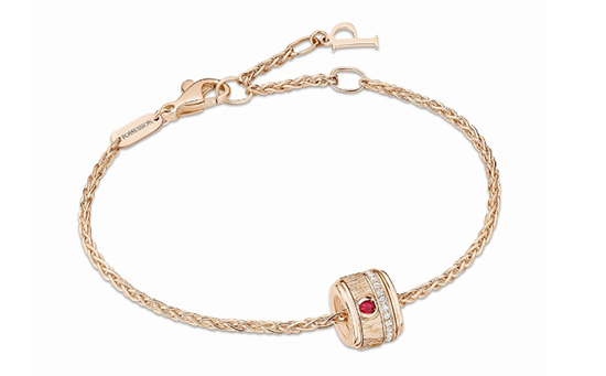 520告白季系列:Piaget 推出Possession 新作 留住炽热心动瞬间-第2张图片-翡翠网 520告白季系列:Piaget 推出Possession 新作 留住炽热心动瞬间-第2张图片-翡翠网