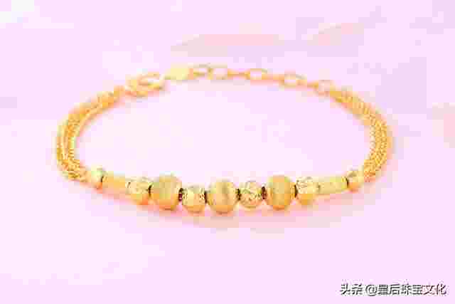 买金手镯4大禁忌,现在黄金多少钱一克2024年-第2张图片-翡翠网 买金手镯4大禁忌,现在黄金多少钱一克2024年-第2张图片-翡翠网