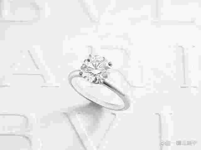 钻石款式有哪些种类,钻石款式有哪些-第1张图片-翡翠网 钻石款式有哪些种类,钻石款式有哪些-第1张图片-翡翠网