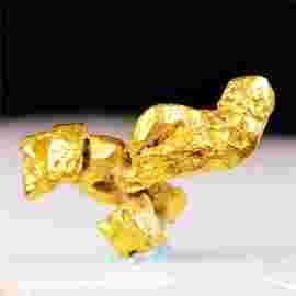 狗头金是黄金吗,狗头黄金-第2张图片-翡翠网 狗头金是黄金吗,狗头黄金-第2张图片-翡翠网