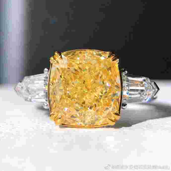 5克拉钻石多少钱2020钻石五克拉多少钱-第1张图片-翡翠网 5克拉钻石多少钱2020钻石五克拉多少钱-第1张图片-翡翠网