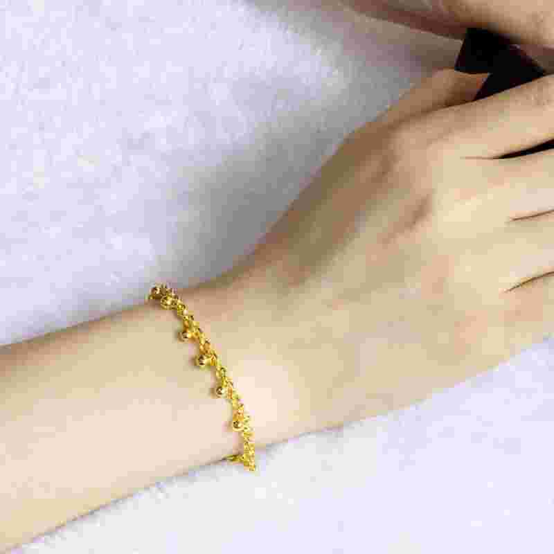 黄金耳饰款式介绍图片,黄金耳饰款式介绍-第1张图片-翡翠网 黄金耳饰款式介绍图片,黄金耳饰款式介绍-第1张图片-翡翠网