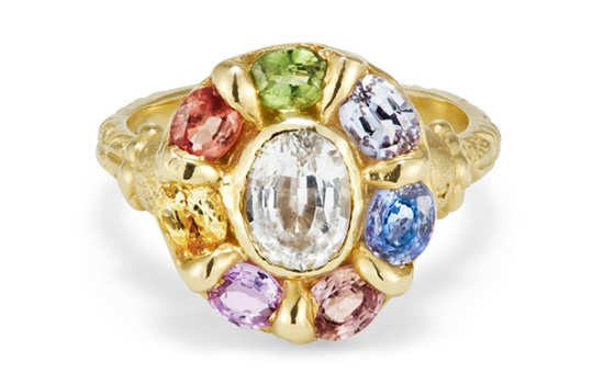 第9届“Love Ring”戒指珠宝展在伦敦举行 古典与现代融合的视觉盛宴-第2张图片-翡翠网 第9届“Love Ring”戒指珠宝展在伦敦举行 古典与现代融合的视觉盛宴-第2张图片-翡翠网