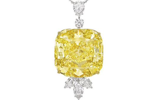 Christie’s 纽约珠宝春拍成交价最高拍品:10.20ct浓彩粉钻-第2张图片-翡翠网 Christie’s 纽约珠宝春拍成交价最高拍品:10.20ct浓彩粉钻-第2张图片-翡翠网