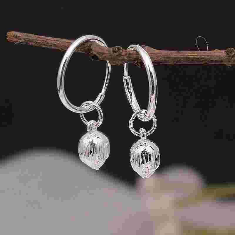 一般银耳环多少钱一般银耳环多少钱一对-第2张图片-翡翠网 一般银耳环多少钱一般银耳环多少钱一对-第2张图片-翡翠网