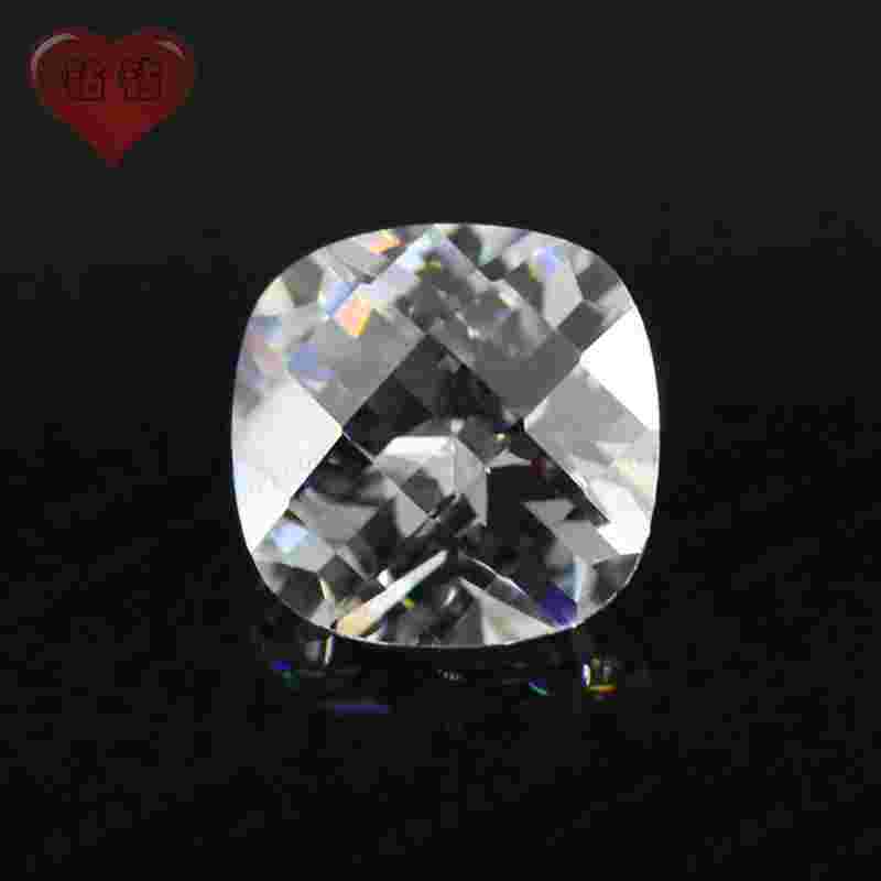 简要说明合成立方氧化锆与钻石的鉴别方法合成立方锆石和钻石区别-第1张图片-翡翠网