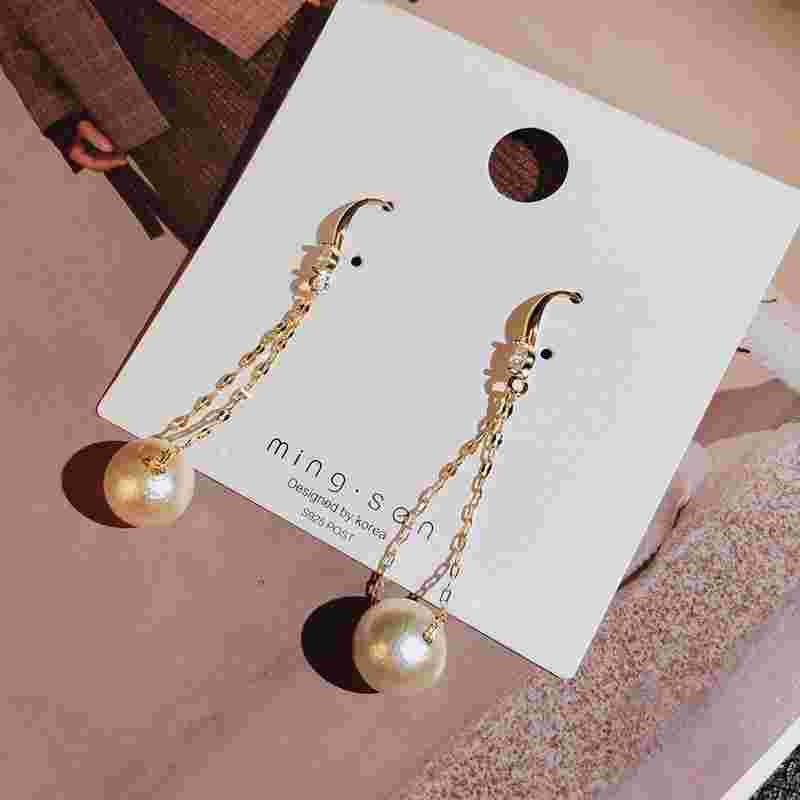 2022新款耳环,2021年新潮耳环-第2张图片-翡翠网 2022新款耳环,2021年新潮耳环-第2张图片-翡翠网