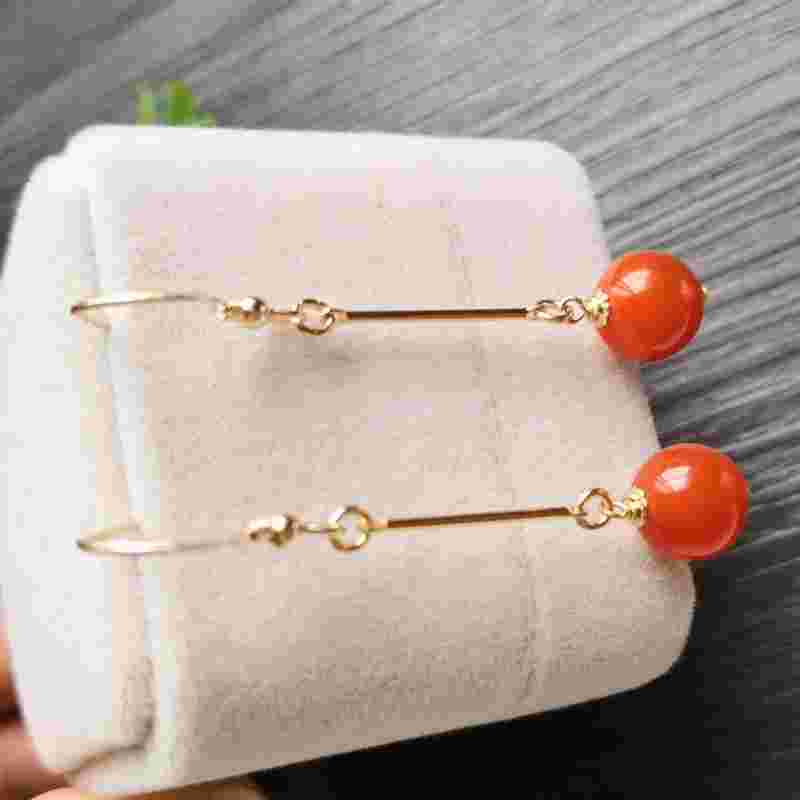 金耳环可以沾水吗金耳环煮水可以喝吗-第1张图片-翡翠网 金耳环可以沾水吗金耳环煮水可以喝吗-第1张图片-翡翠网