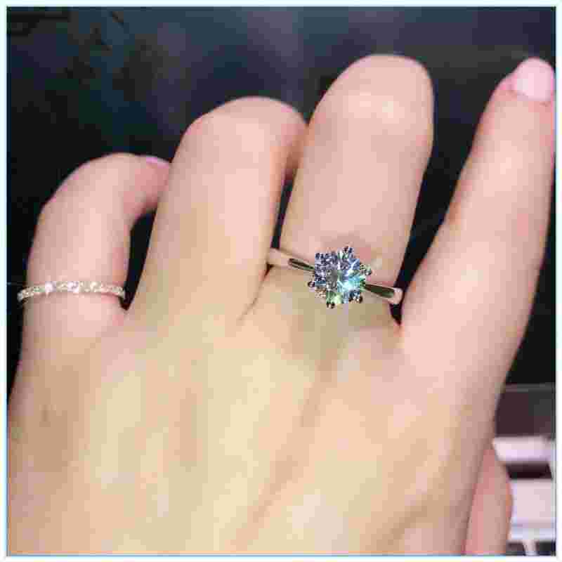 一克拉钻戒图片,一克拉钻戒图片新款-第1张图片-翡翠网 一克拉钻戒图片,一克拉钻戒图片新款-第1张图片-翡翠网