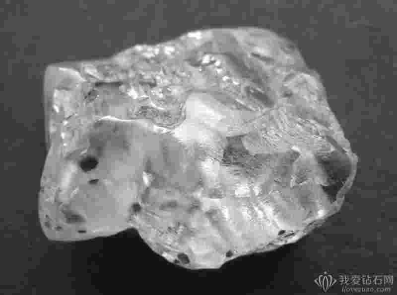 钻石原石来自哪里钻石原矿叫什么-第2张图片-翡翠网 钻石原石来自哪里钻石原矿叫什么-第2张图片-翡翠网