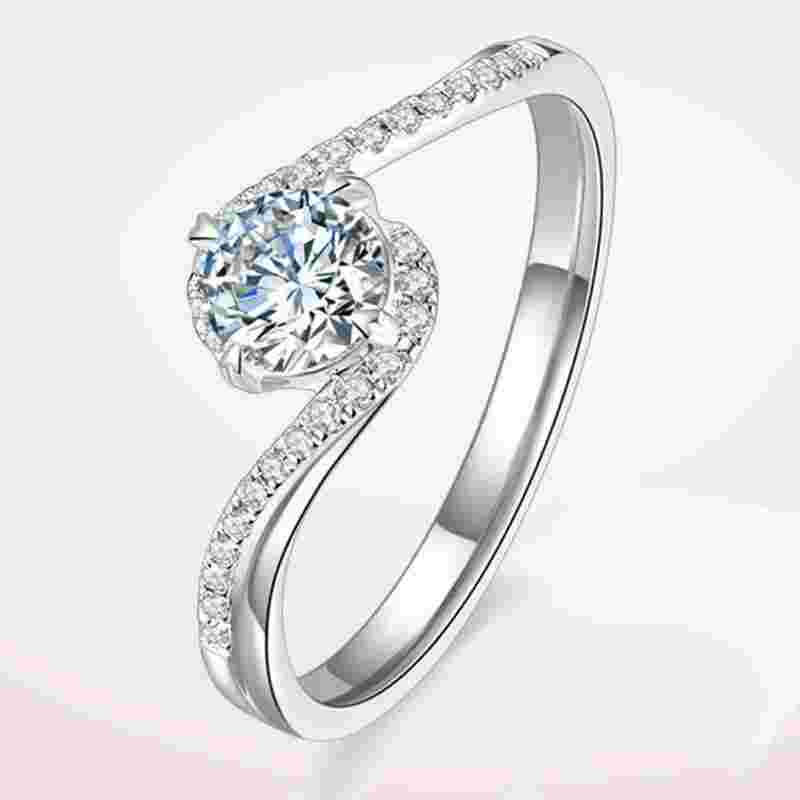 钻戒哪个品牌好钻石戒指哪个品牌好-第1张图片-翡翠网 钻戒哪个品牌好钻石戒指哪个品牌好-第1张图片-翡翠网