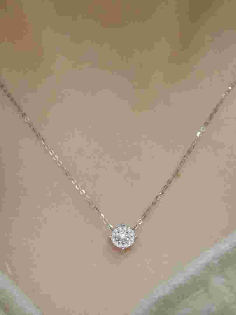 什么样的钻石项链值得买,什么钻石项链好-第2张图片-翡翠网