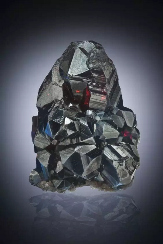 最值钱的10种矿石原石最值钱的10种矿石-第2张图片-翡翠网 最值钱的10种矿石原石最值钱的10种矿石-第2张图片-翡翠网