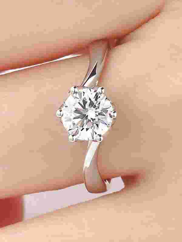 2021最新钻戒款式,最新钻戒款式图片-第2张图片-翡翠网