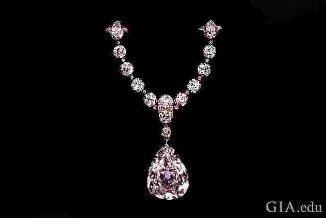 世界顶级钻石品牌排行榜前十名世界顶级钻石品牌排行-第1张图片-翡翠网 世界顶级钻石品牌排行榜前十名世界顶级钻石品牌排行-第1张图片-翡翠网