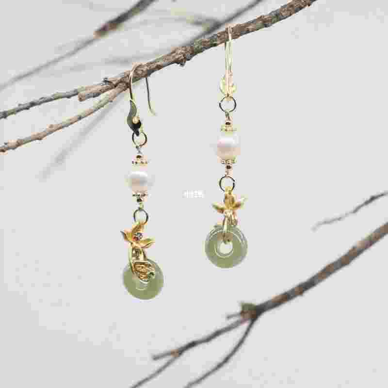 好看的玉耳环,好看的玉耳环图片大全-第1张图片-翡翠网 好看的玉耳环,好看的玉耳环图片大全-第1张图片-翡翠网