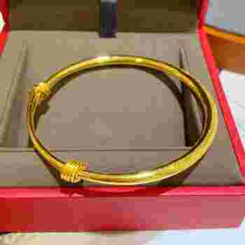 黄金手镯图片麻花黄金手镯图片-第1张图片-翡翠网 黄金手镯图片麻花黄金手镯图片-第1张图片-翡翠网