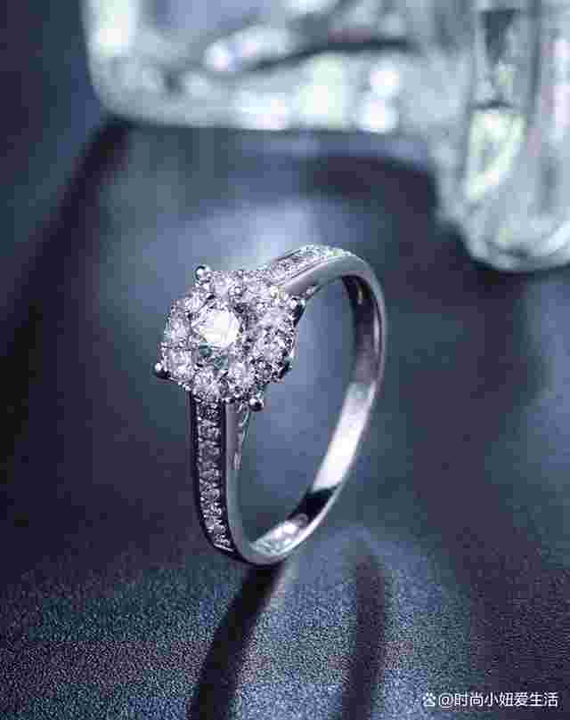 全球十大顶级钻戒品牌全球10大钻戒品牌-第2张图片-翡翠网 全球十大顶级钻戒品牌全球10大钻戒品牌-第2张图片-翡翠网