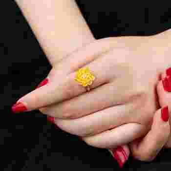 最新款女金戒指图片,最新款女金戒指图片欣赏-第1张图片-翡翠网 最新款女金戒指图片,最新款女金戒指图片欣赏-第1张图片-翡翠网