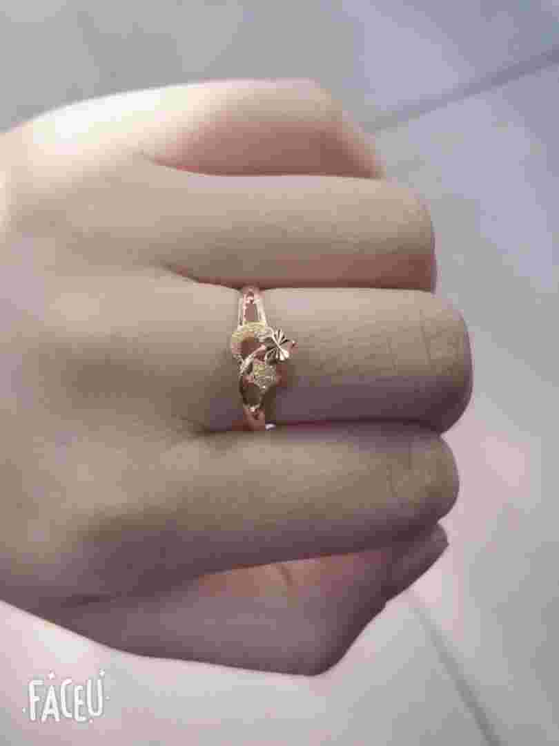 真的钻石戒指有没有活口的真正的钻戒是活口的吗-第1张图片-翡翠网 真的钻石戒指有没有活口的真正的钻戒是活口的吗-第1张图片-翡翠网