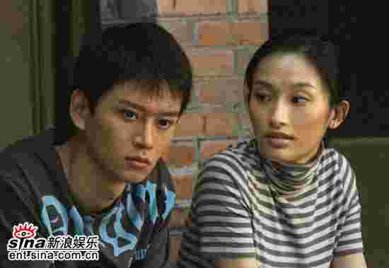 金耳环全集下载金耳环电视剧百度云盘-第1张图片-翡翠网