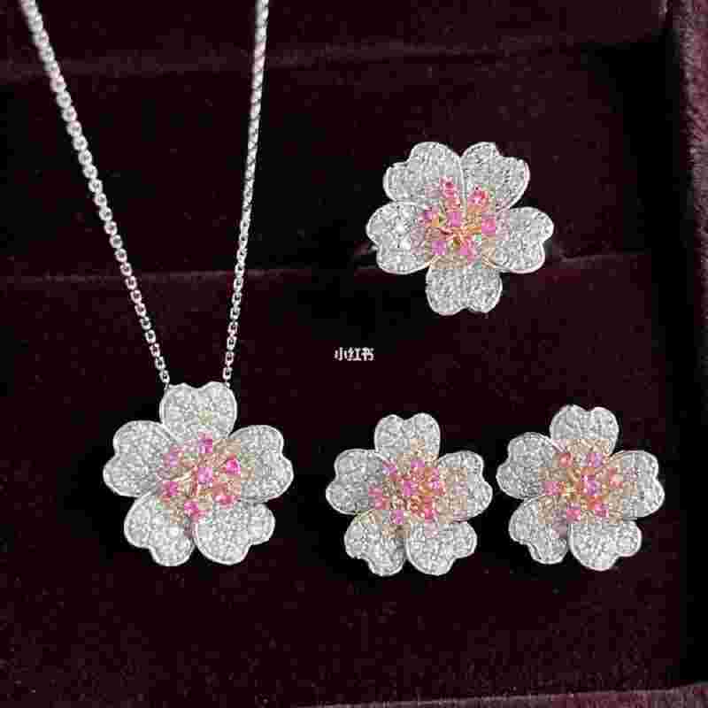 钻石套装图片钻石套装图片我的世界手绘-第1张图片-翡翠网 钻石套装图片钻石套装图片我的世界手绘-第1张图片-翡翠网