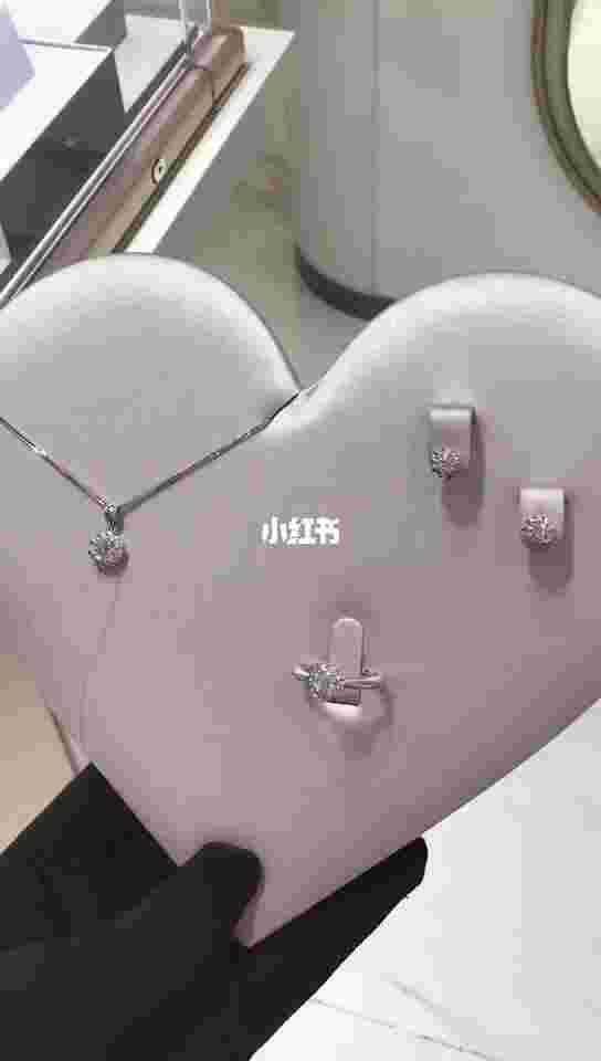 钻石套装图片钻石套装图片我的世界手绘-第2张图片-翡翠网 钻石套装图片钻石套装图片我的世界手绘-第2张图片-翡翠网