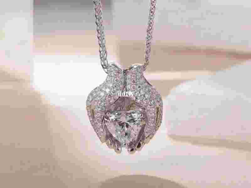 灵动款钻石项链寓意灵动款钻石项链-第2张图片-翡翠网 灵动款钻石项链寓意灵动款钻石项链-第2张图片-翡翠网