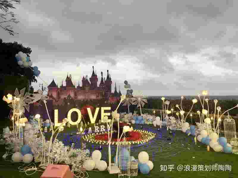 最佳十种浪漫求婚方式有哪些100种浪漫的求婚方式-第1张图片-翡翠网 最佳十种浪漫求婚方式有哪些100种浪漫的求婚方式-第1张图片-翡翠网